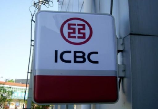 孝昌导致灯箱发黄的原因有哪些?